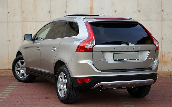 Volvo XC 60 cena 54999 przebieg: 156300, rok produkcji 2012 z Starachowice małe 781